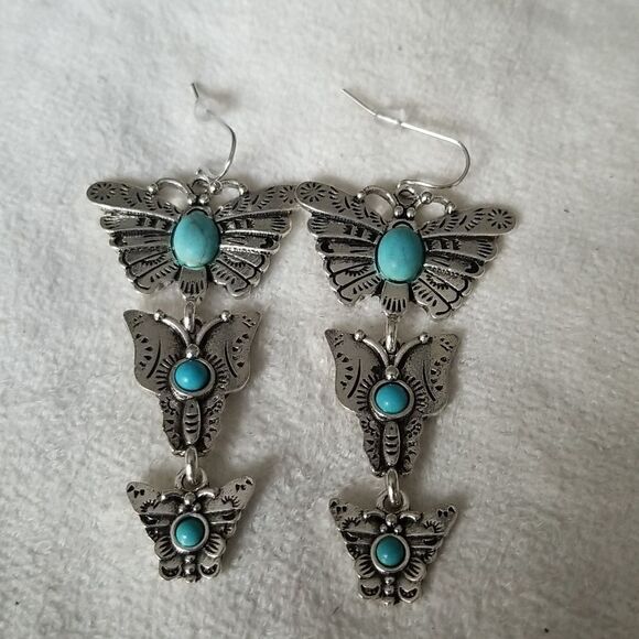 Vintage style turquoise butterfly earrings - Picture 3 of 10